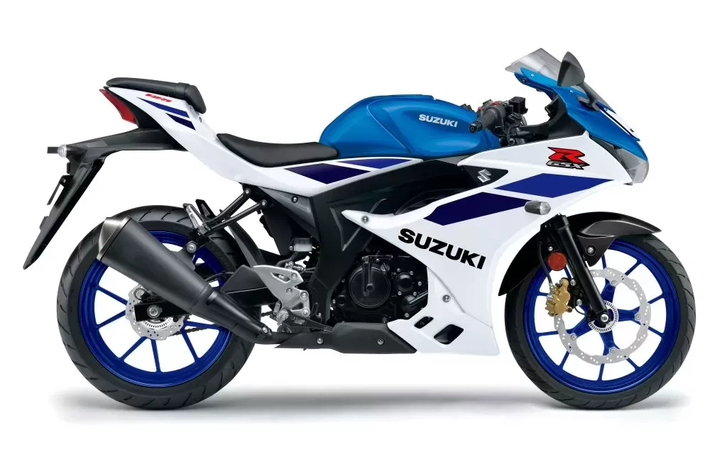 Suzuki GSX-R125 Black Studio Side View